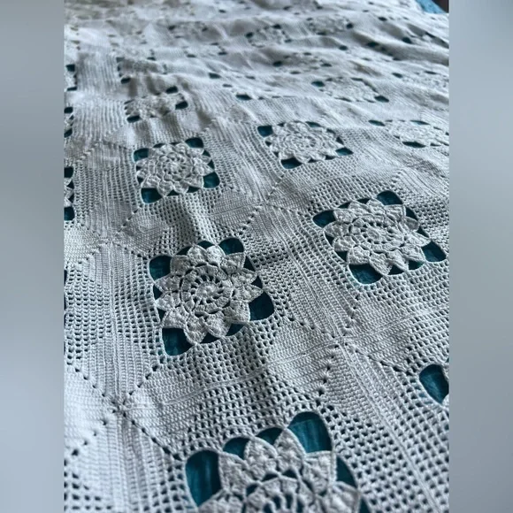 Vintage HUGE French Lace Blanket/ Table cloth / curtain